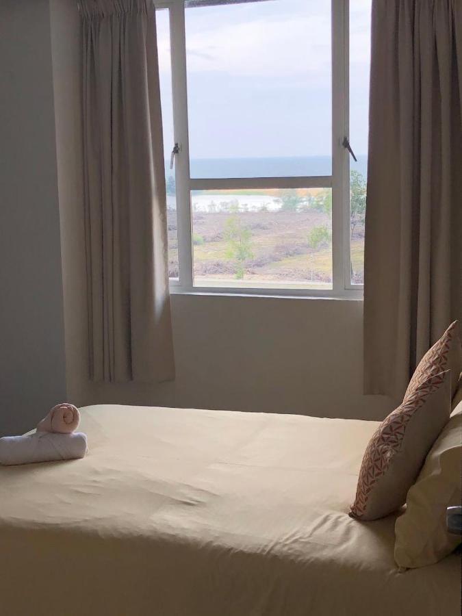 Kerteh Apartment Екстериор снимка