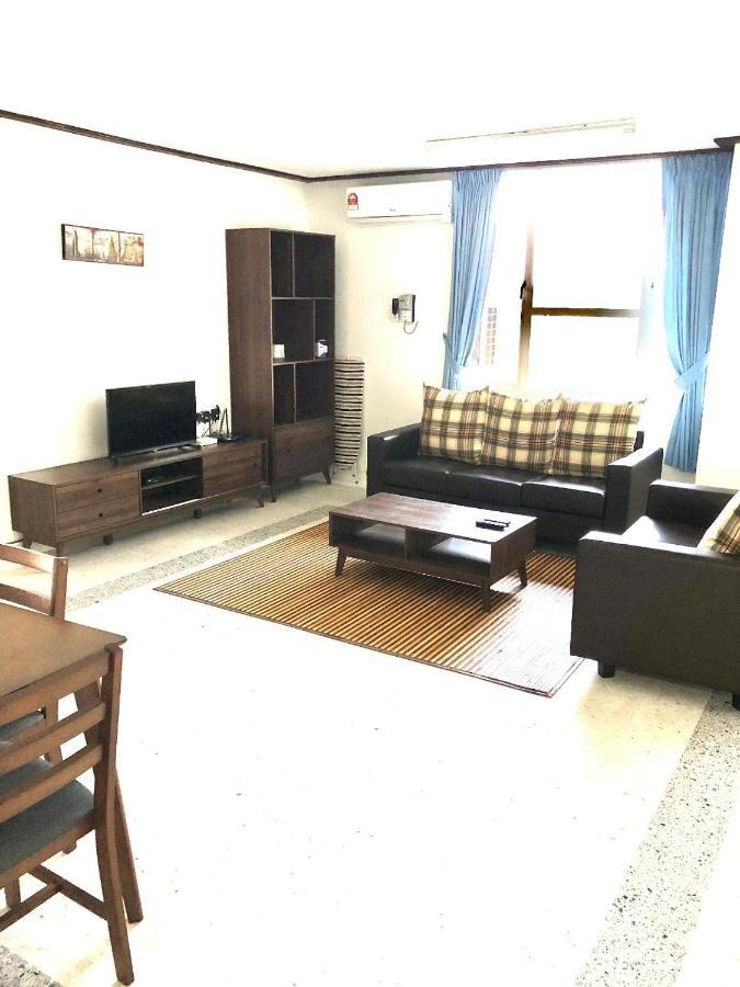 Kerteh Apartment Екстериор снимка