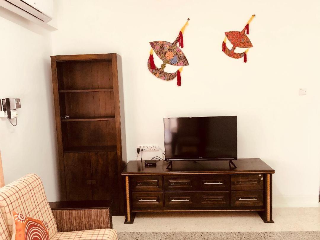 Kerteh Apartment Екстериор снимка