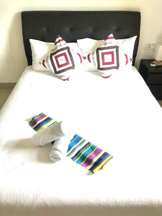 Kerteh Apartment Екстериор снимка
