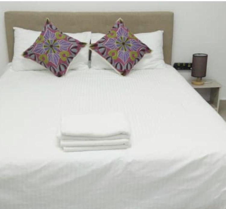 Kerteh Apartment Екстериор снимка